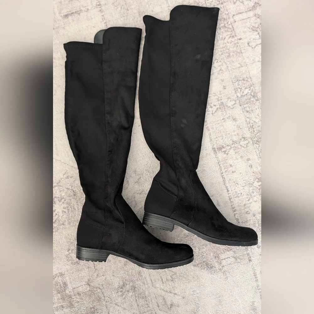 Unisa Black Over-the-Knee Women's Boots Size 7 M
